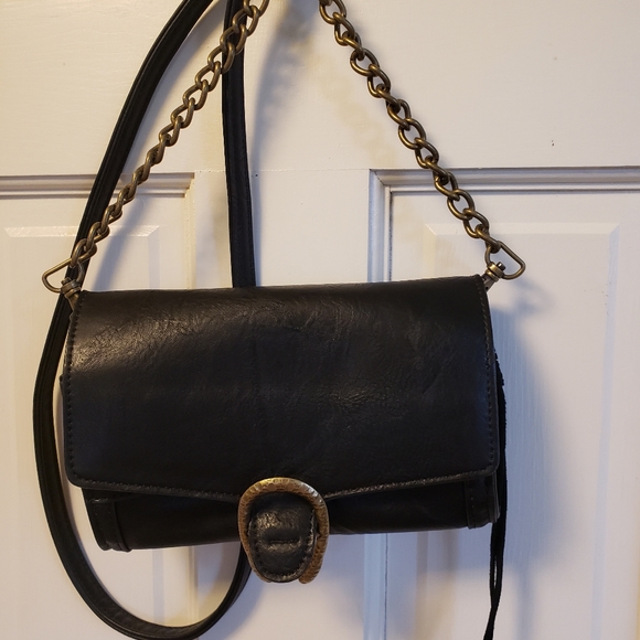 Madden Girl black leather cross body clutch - Picture 5 of 5